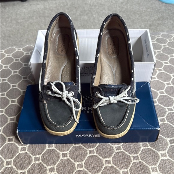 Sperry Dark Blue Boat Shoes with Light Gray Laces - Picture 13 of 13
